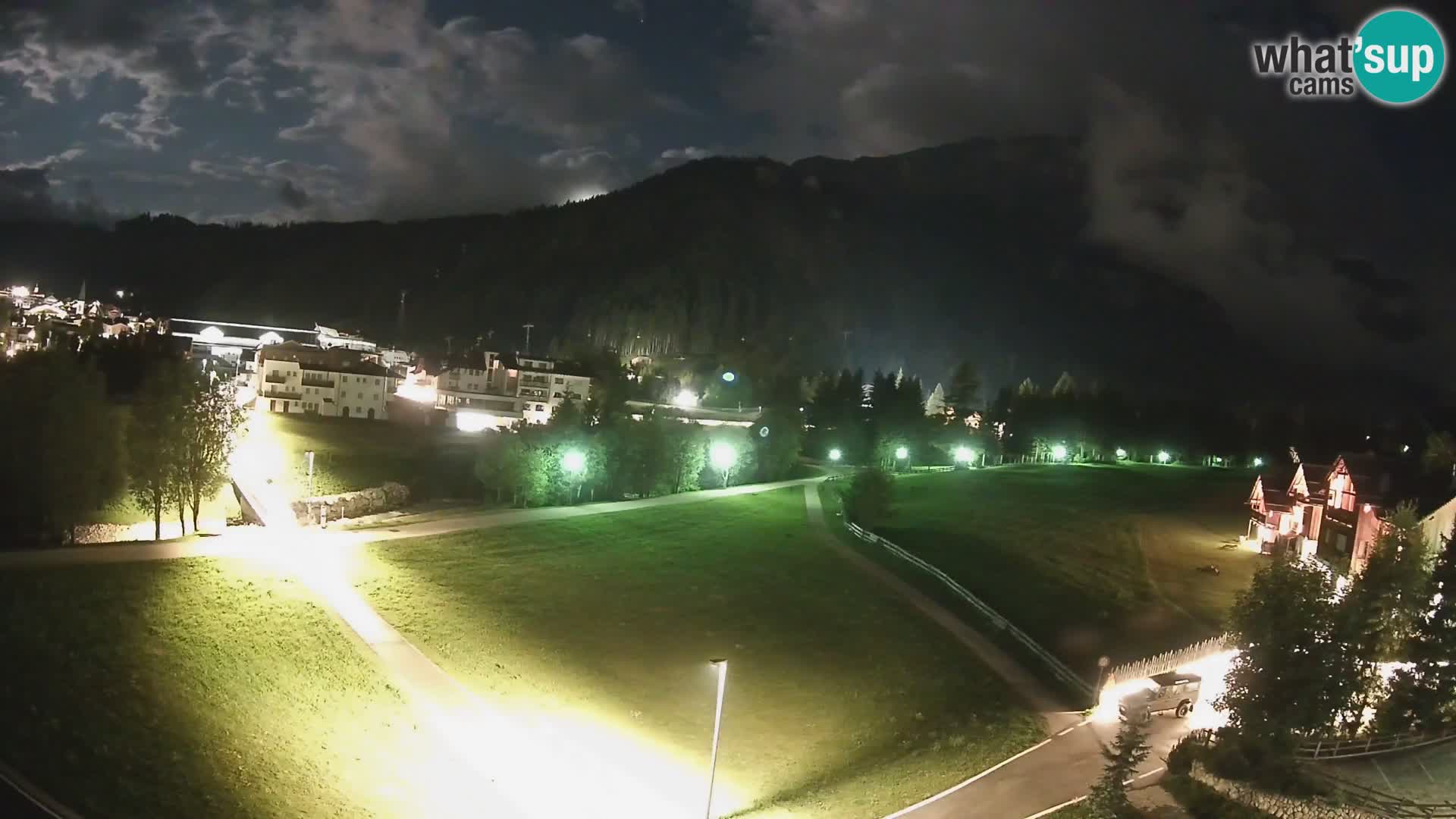 Webcam Corvara in Badia: Spectacular Views of the Sella Group