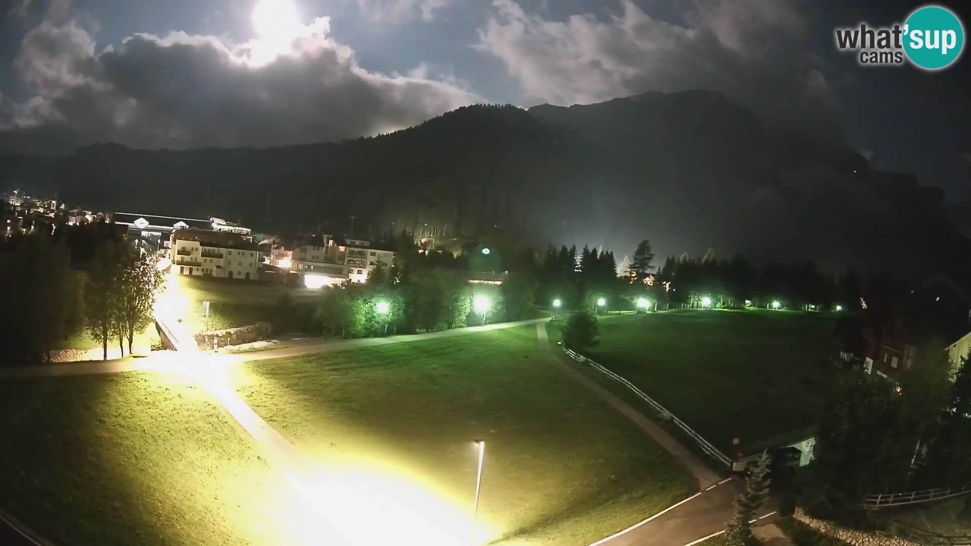 Webcam Corvara in Badia: Spectacular Views of the Sella Group