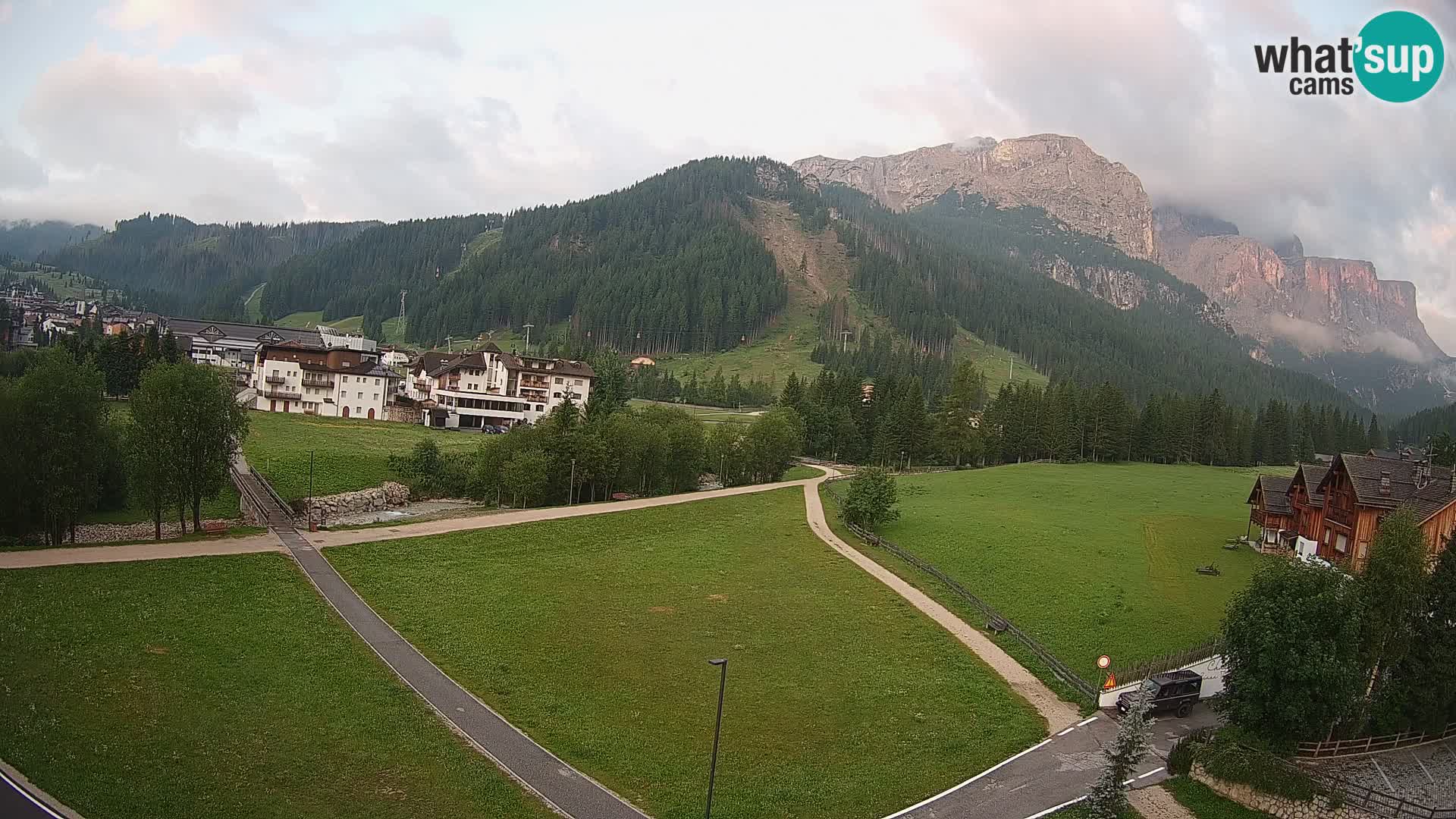 Camera en vivo Corvara | Vistas espectaculares del Grupo Sella