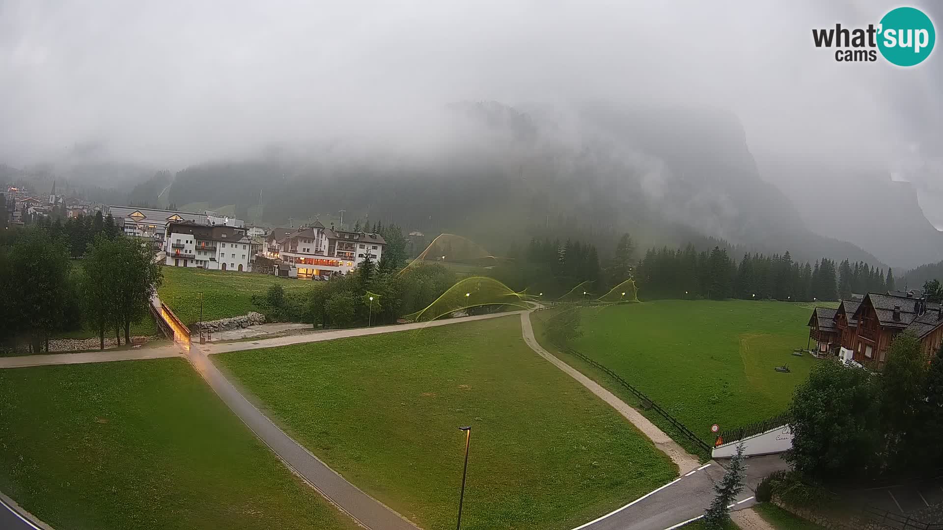 Webcam Corvara | Vista spettacolare Gruppo del Sella