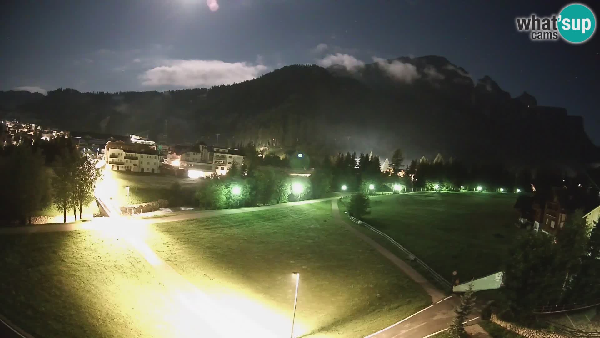 Corvara webcam | Spektakuläre Ausblicke auf die Sellagruppe