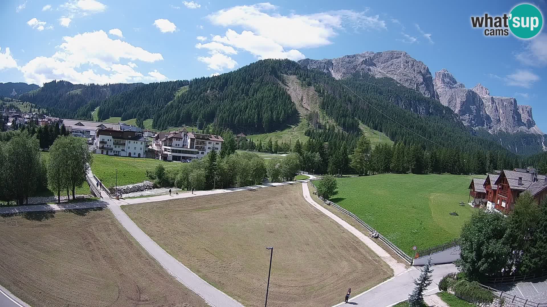 Live cam Corvara | Vues spectaculaires sur le groupe Sella