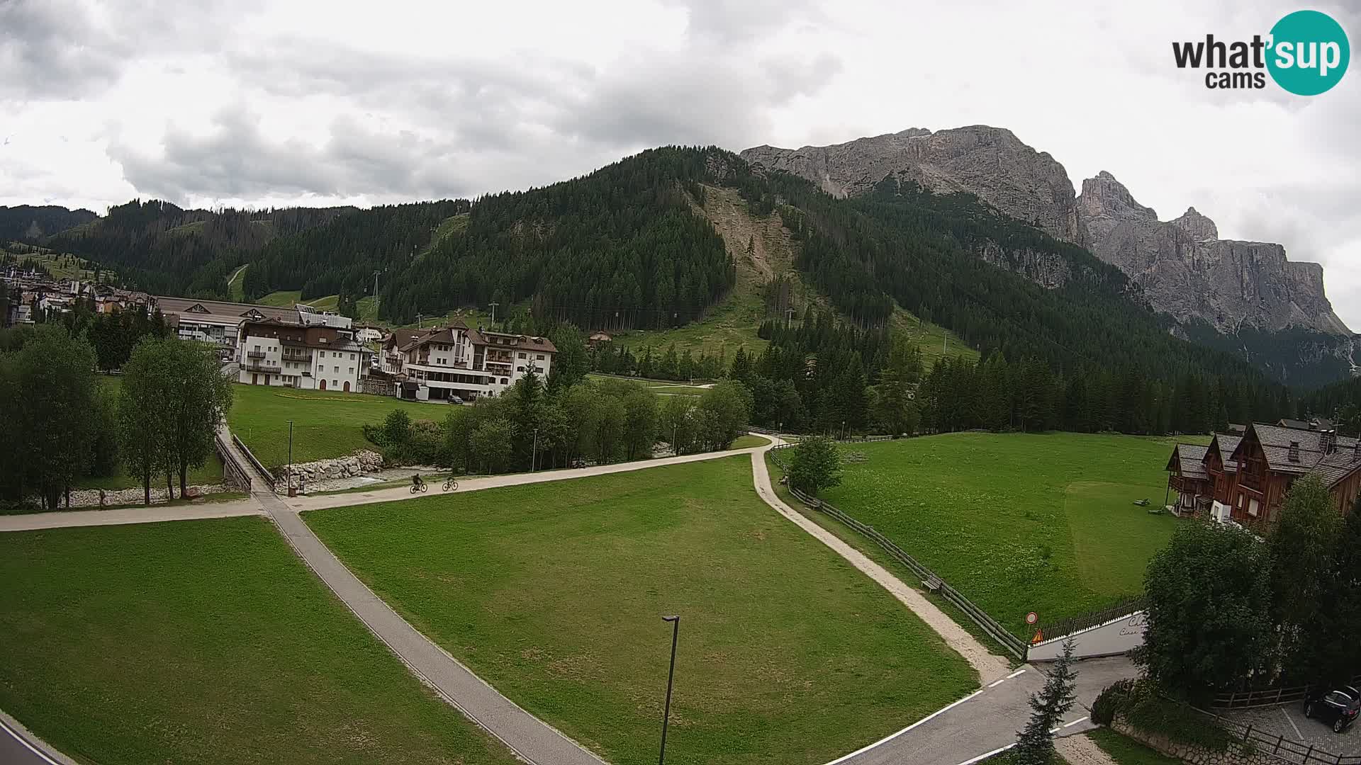 Webcam Corvara in Badia: Spectacular Views of the Sella Group