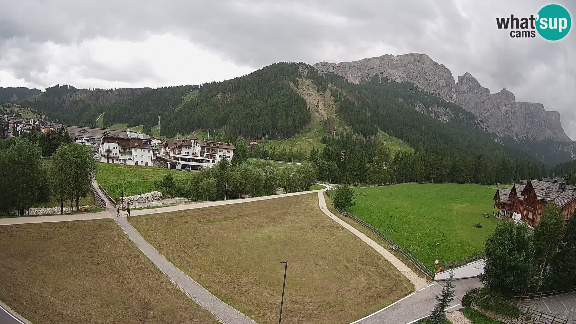Live cam Corvara | Vues spectaculaires sur le groupe Sella