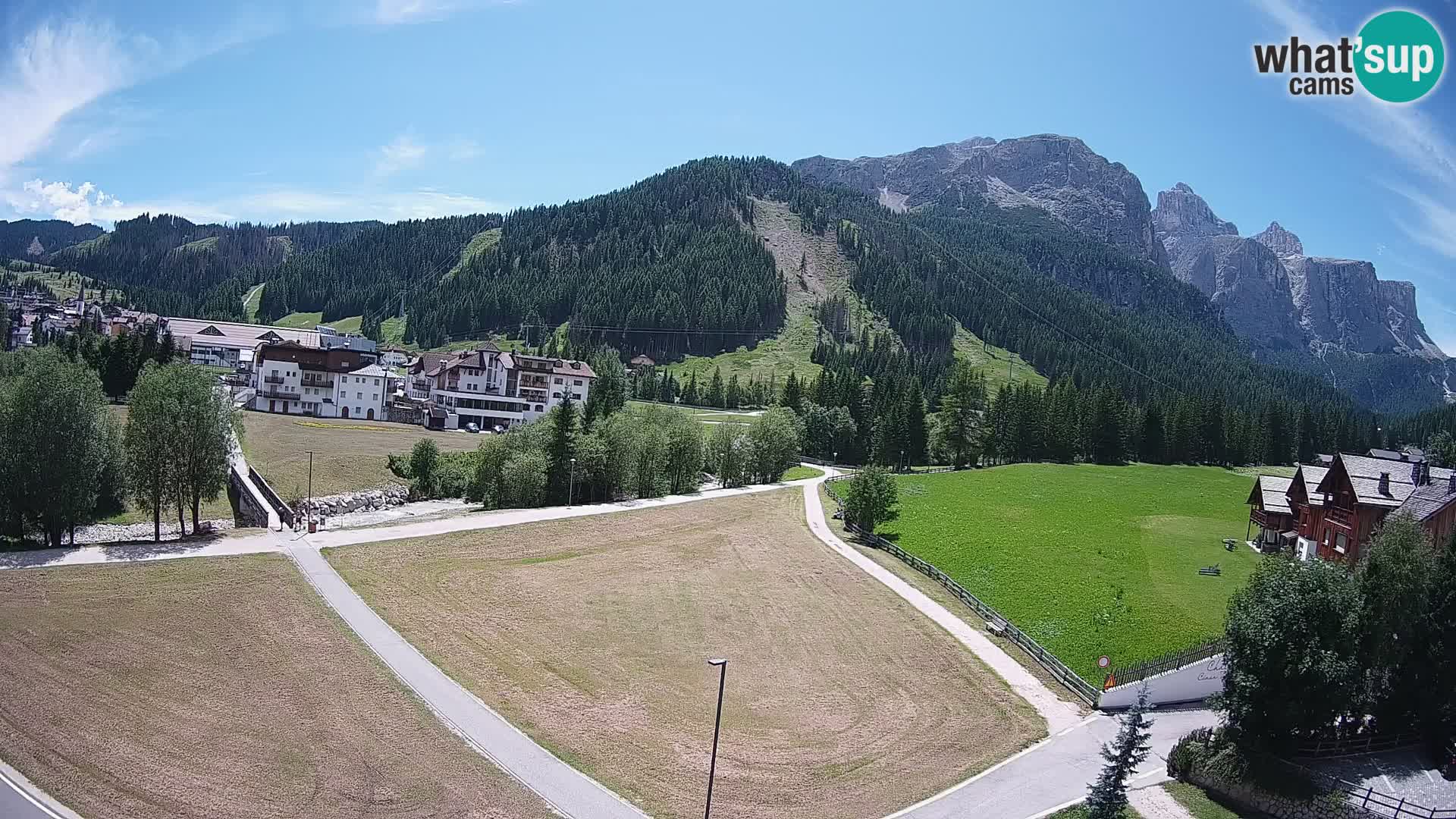 Corvara webcam | Spektakuläre Ausblicke auf die Sellagruppe