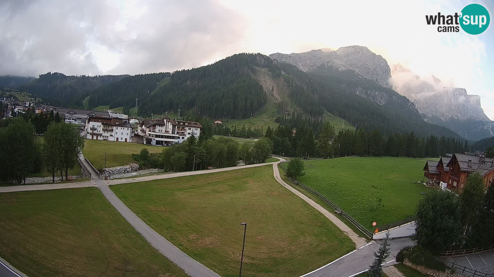 Camera en vivo Corvara | Vistas espectaculares del Grupo Sella
