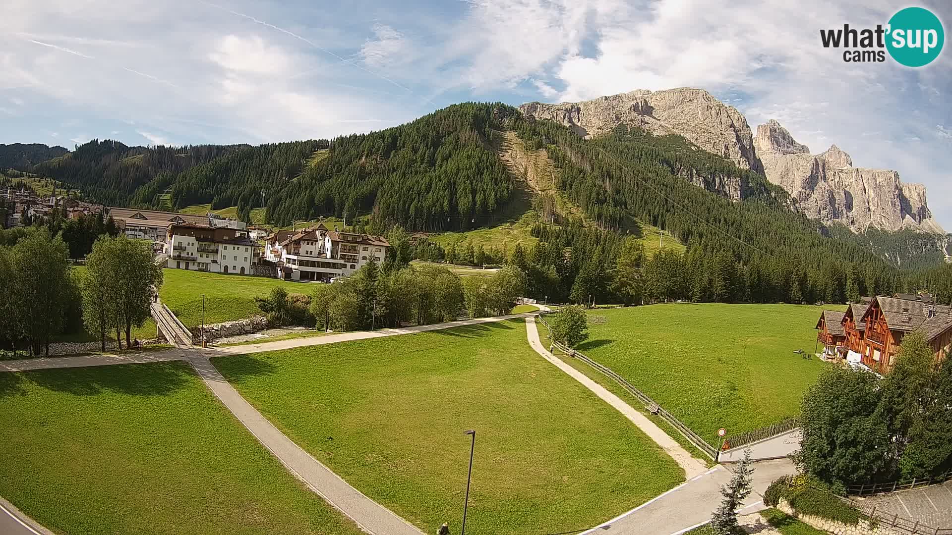 Webcam Corvara in Badia: Spectacular Views of the Sella Group