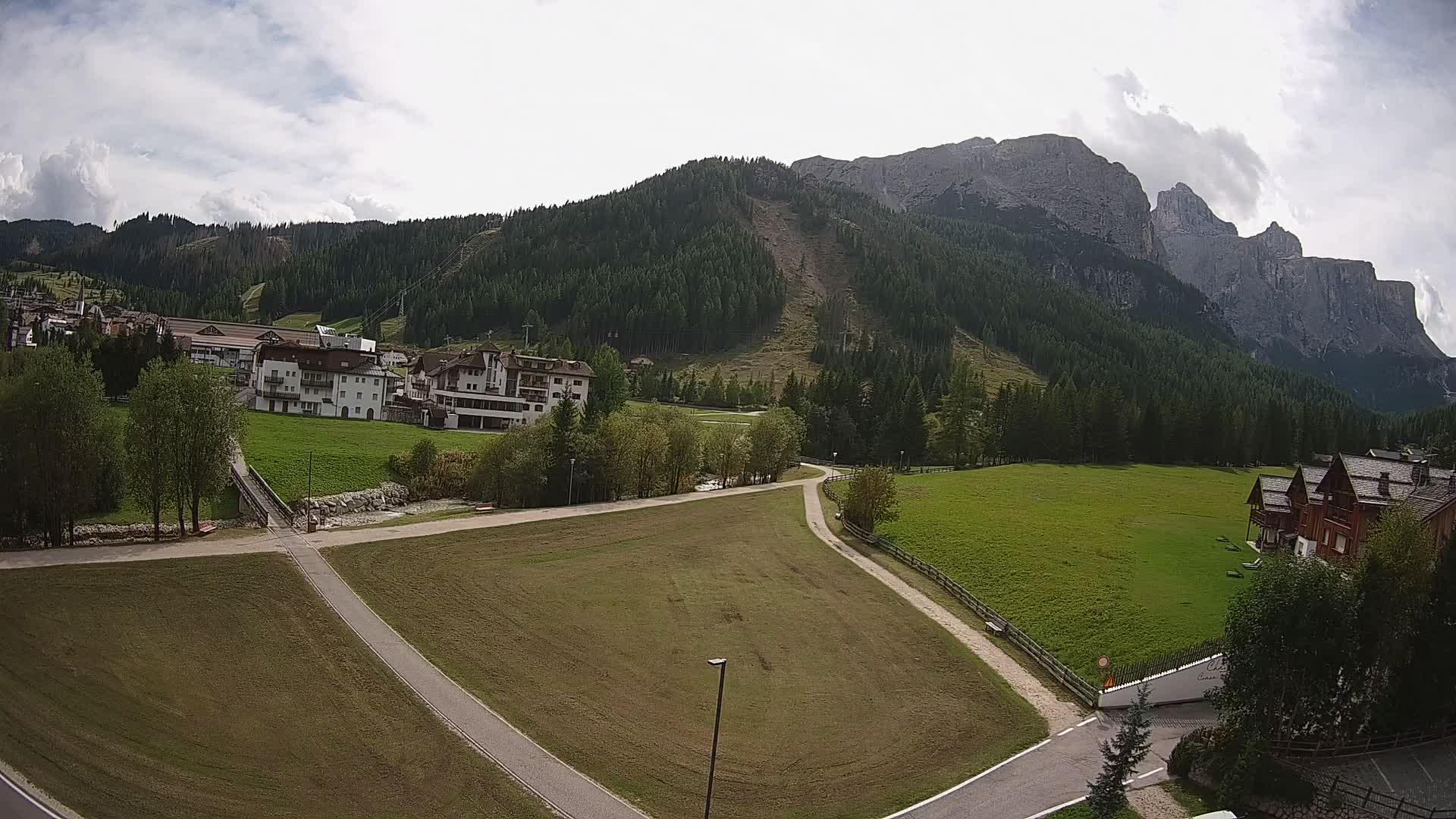 Webcam Corvara | Vista spettacolare Gruppo del Sella
