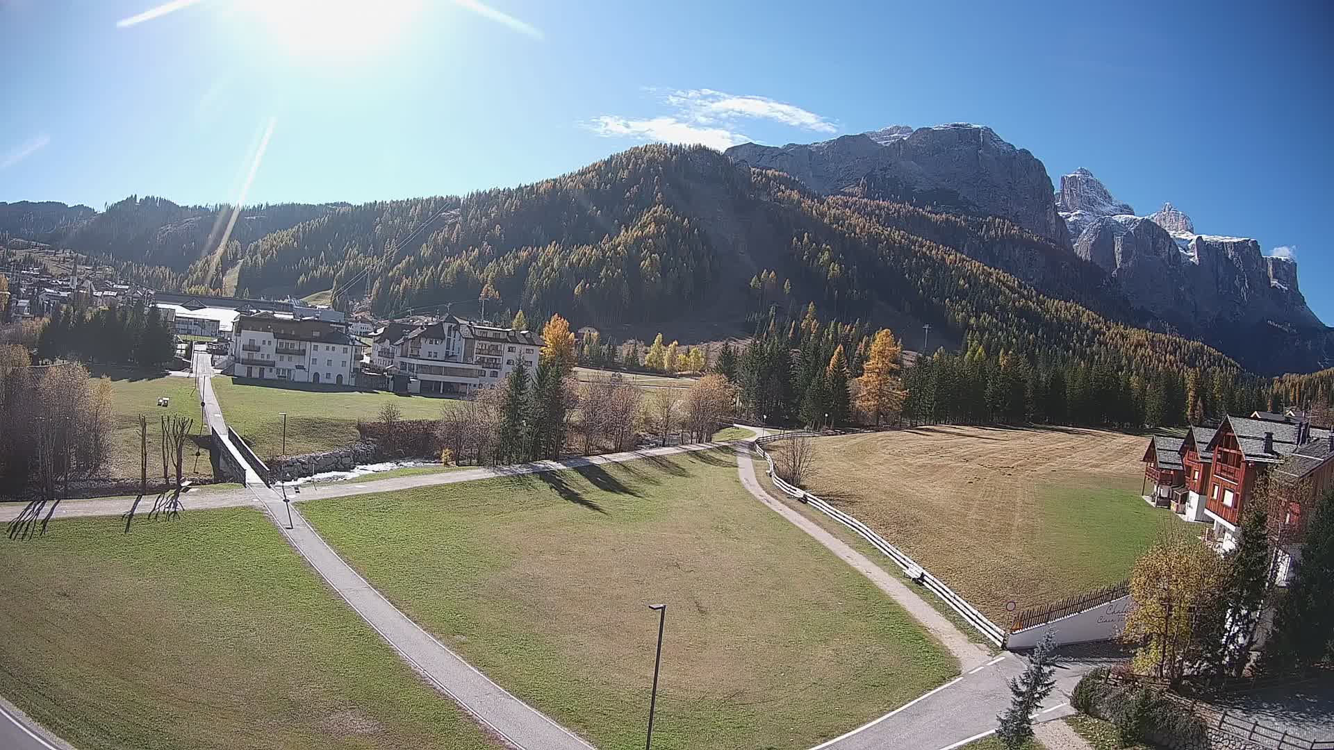 Webcam Corvara in Badia: Spectacular Views of the Sella Group