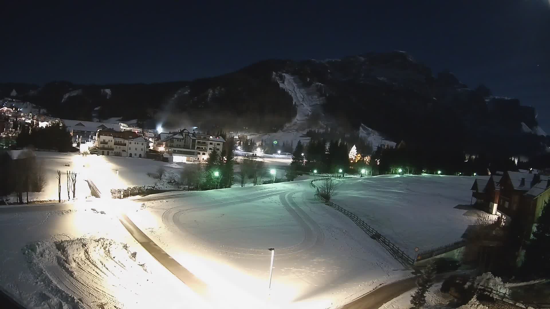 Webcam Corvara | Vista spettacolare Gruppo del Sella