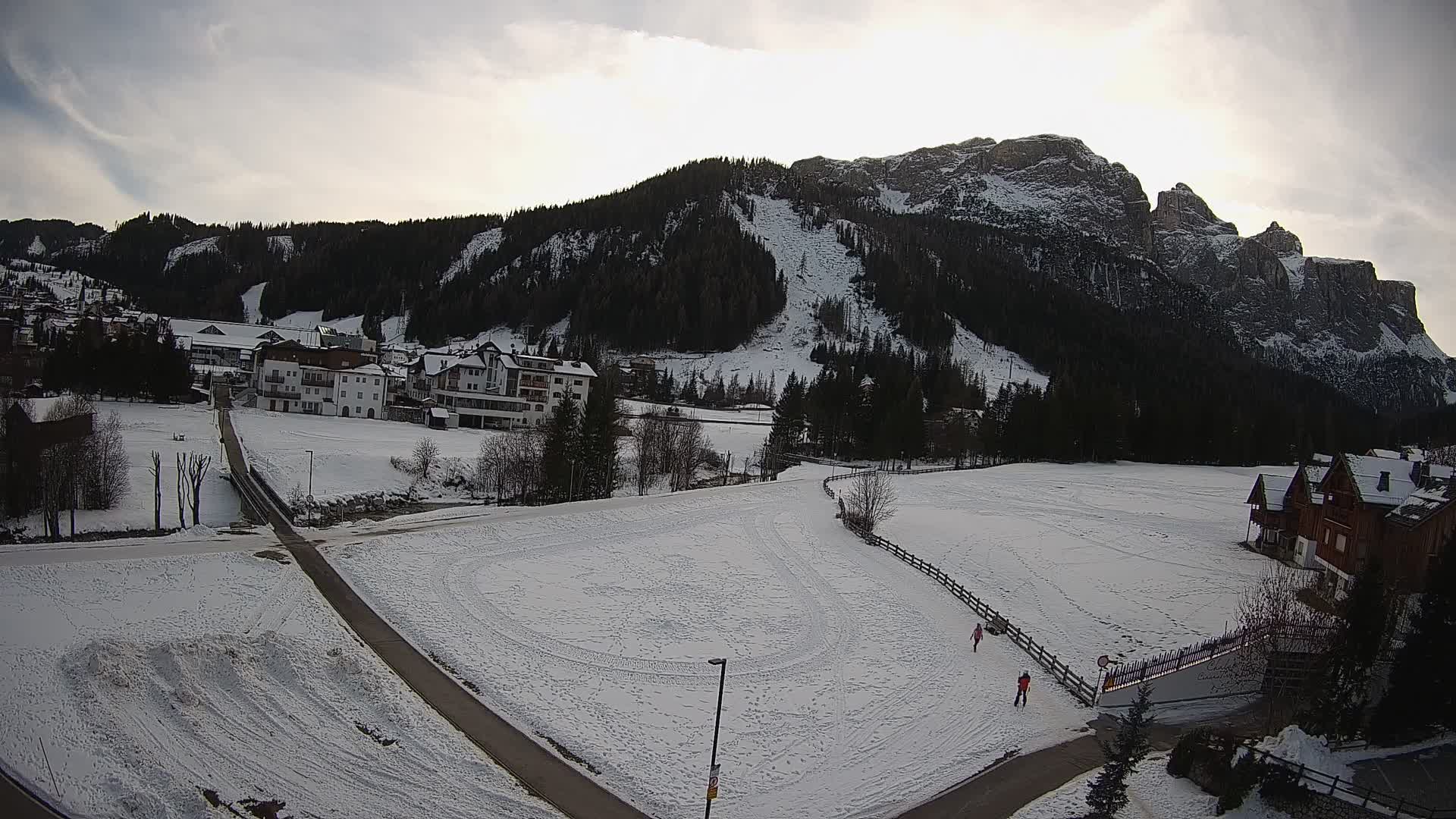 Webcam Corvara in Badia: Spectacular Views of the Sella Group