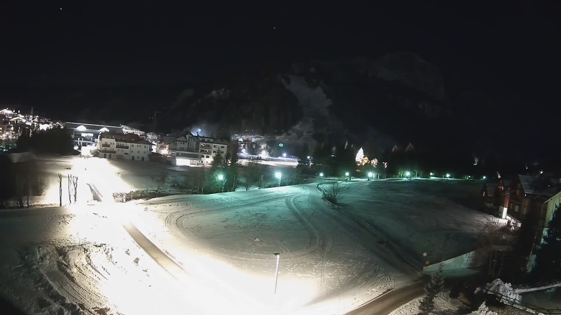 Live cam Corvara | Vues spectaculaires sur le groupe Sella