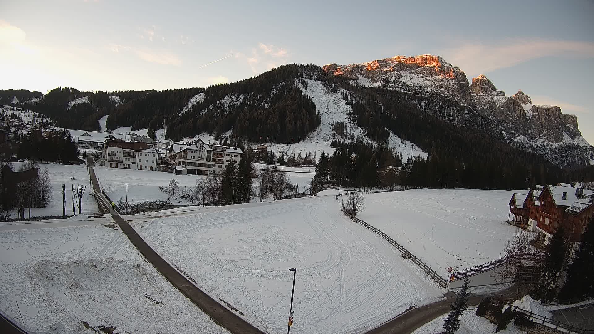 Webcam Corvara | Vista spettacolare Gruppo del Sella