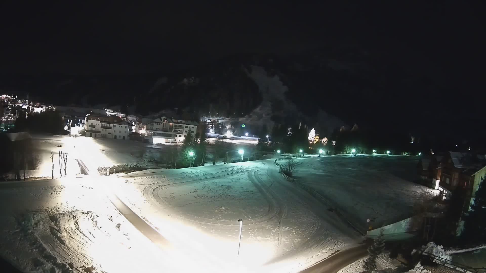Webcam Corvara in Badia: Spectacular Views of the Sella Group