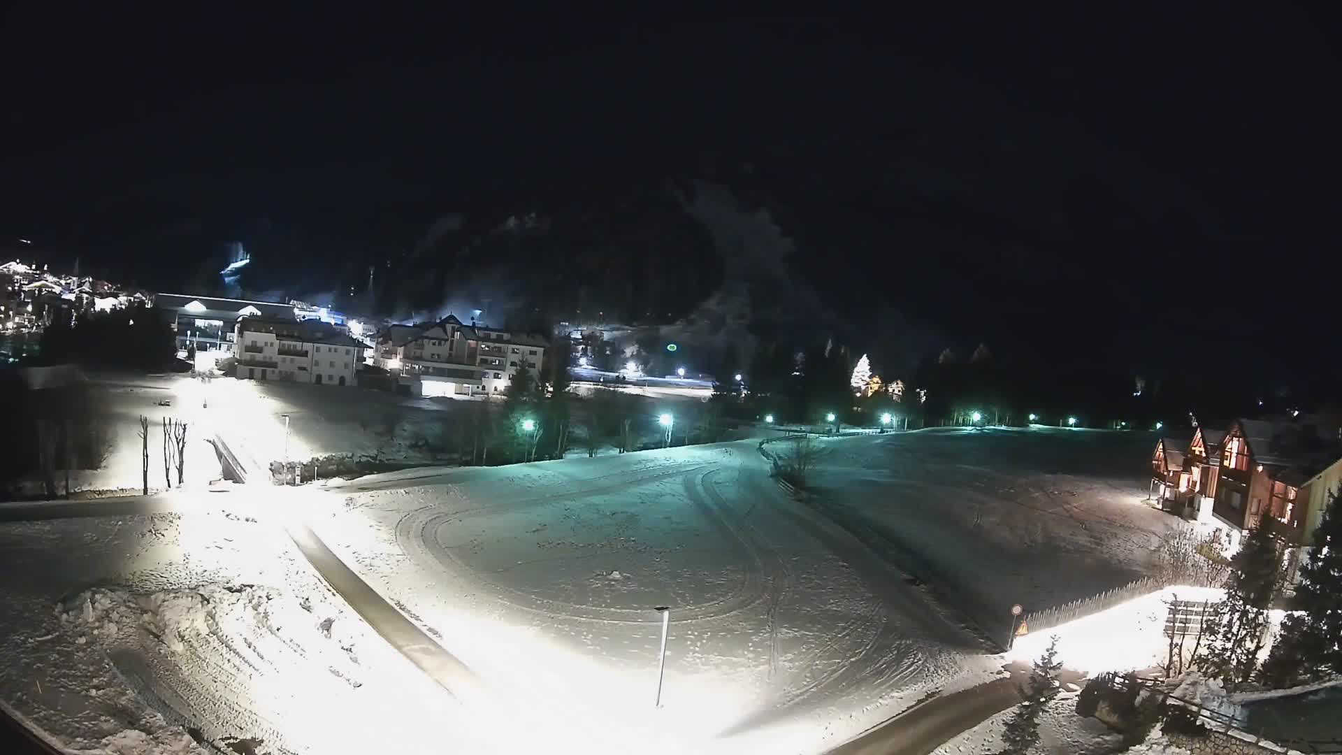 Live cam Corvara | Vues spectaculaires sur le groupe Sella