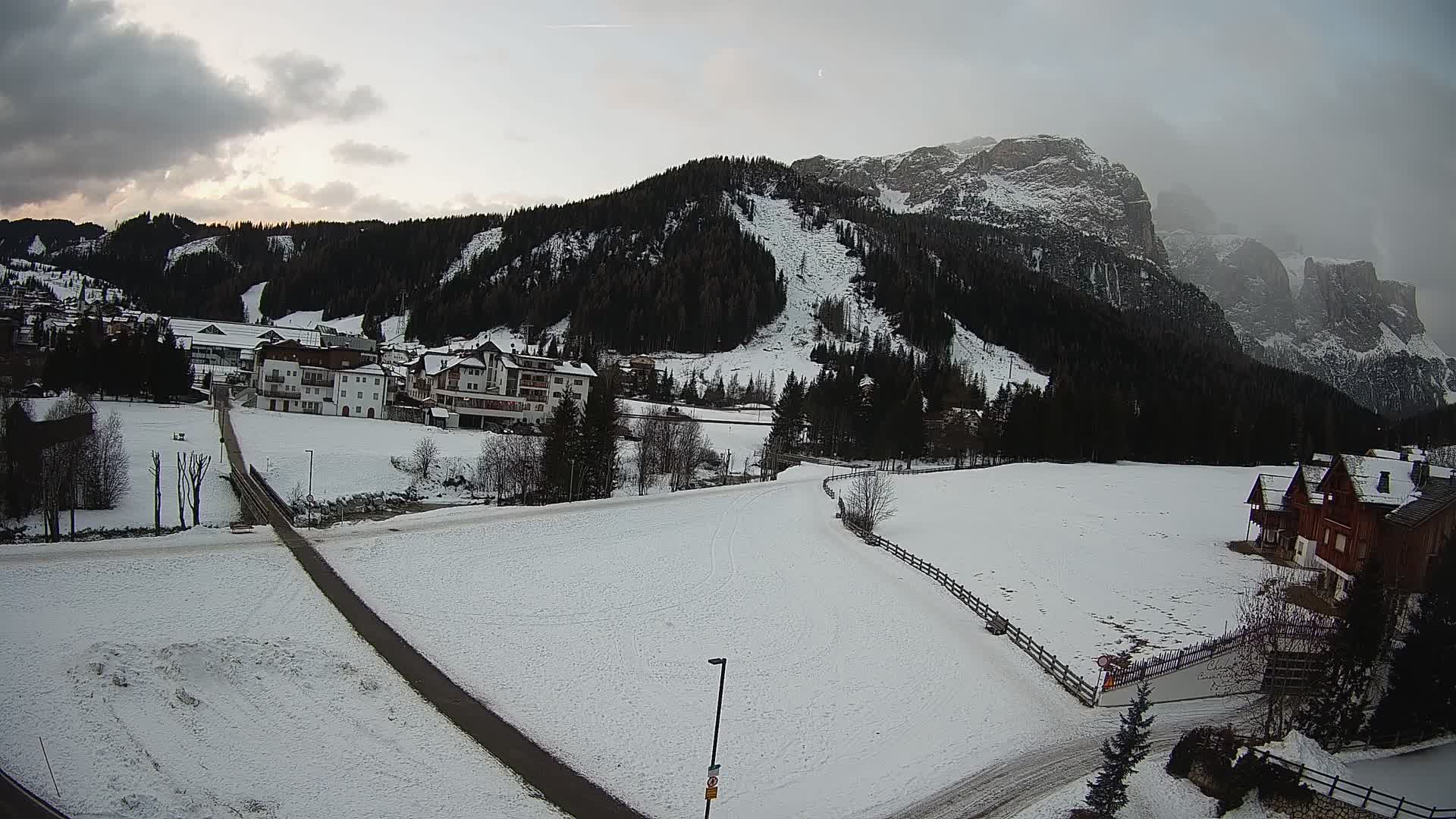 Camera en vivo Corvara | Vistas espectaculares del Grupo Sella