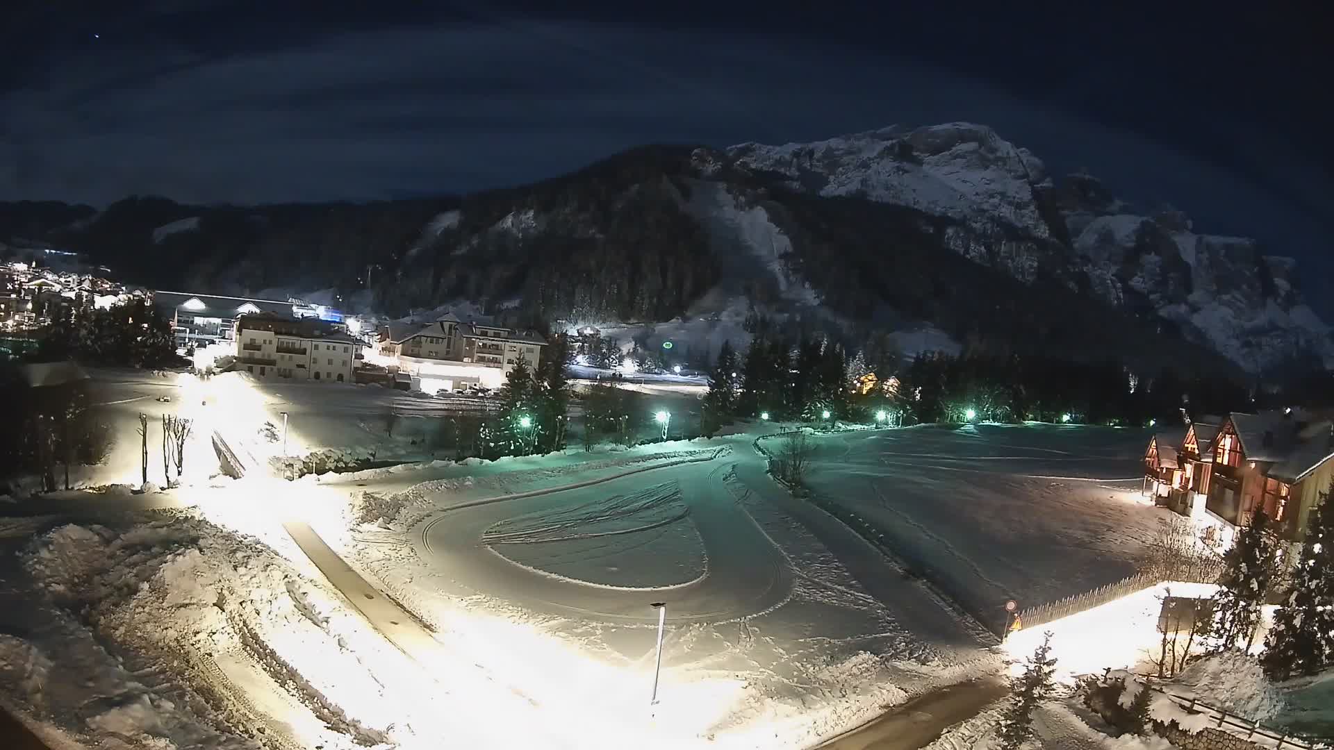 Corvara webcam | Spektakuläre Ausblicke auf die Sellagruppe