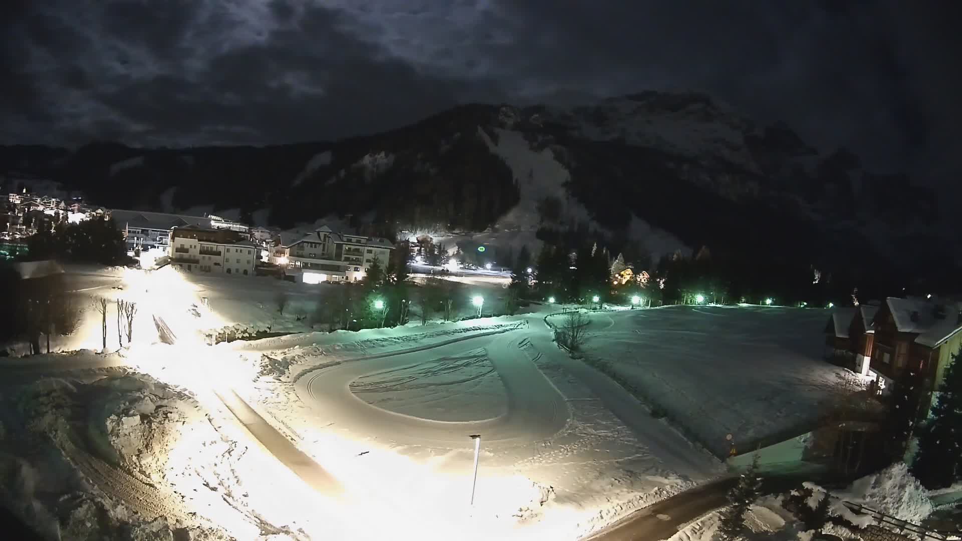 Corvara webcam | Spektakuläre Ausblicke auf die Sellagruppe