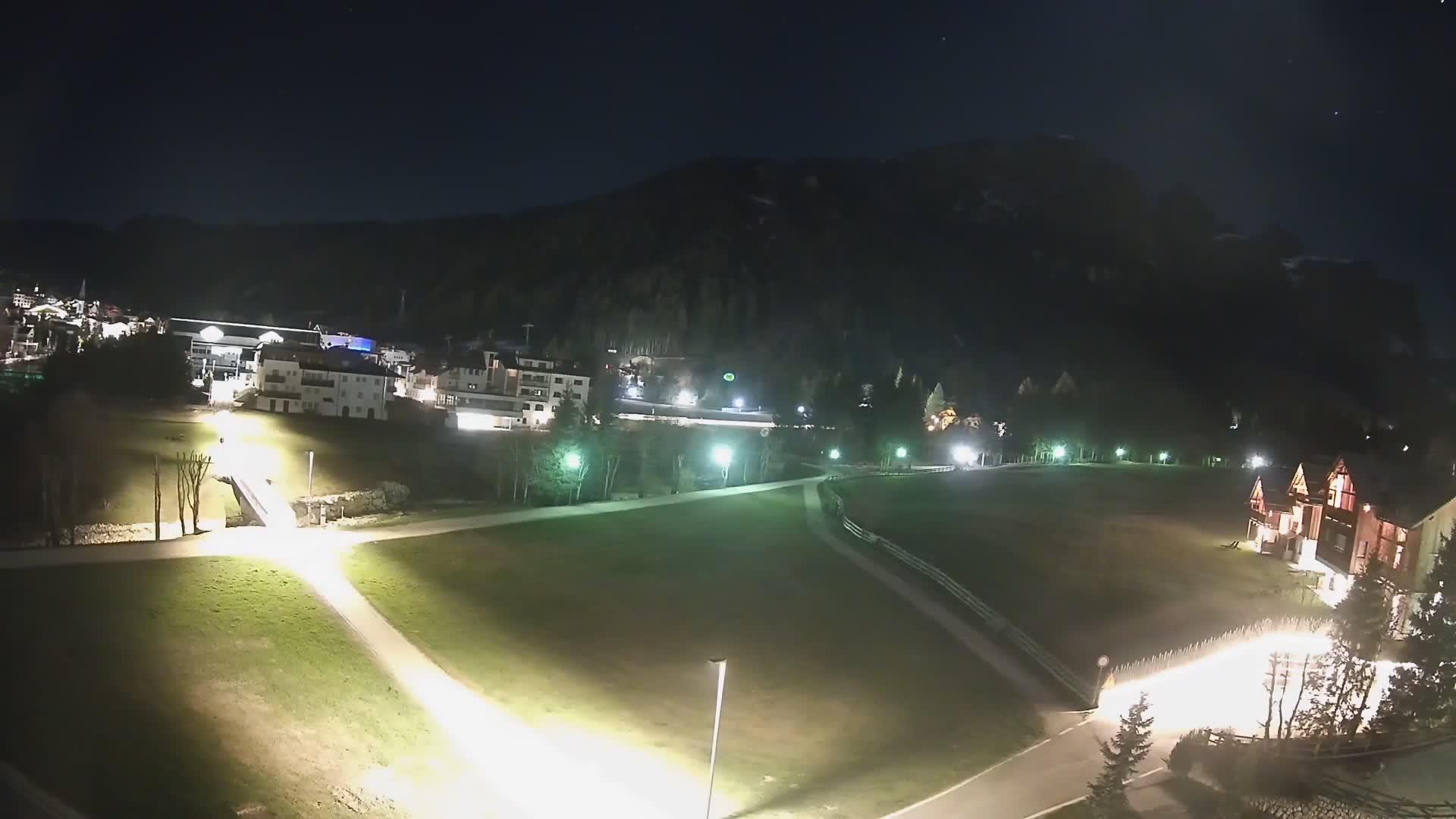 Webcam Corvara in Badia: Spectacular Views of the Sella Group