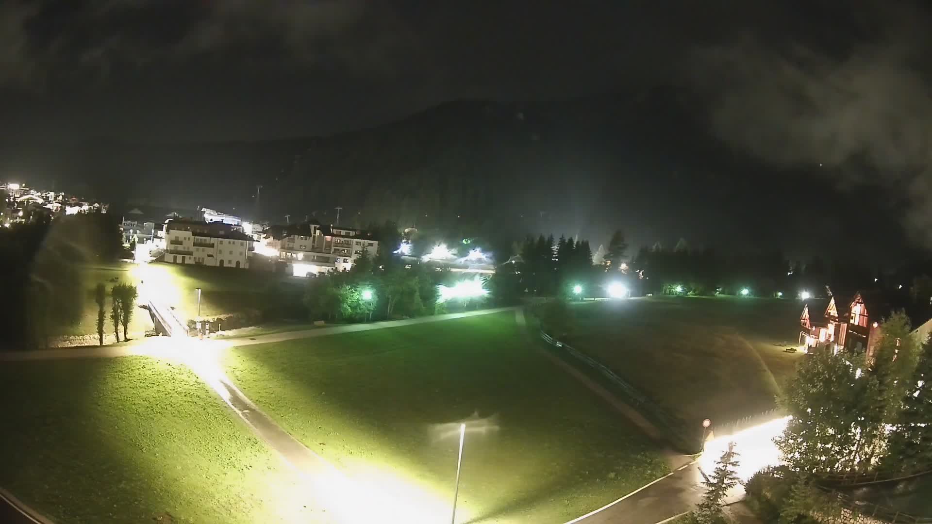 Corvara webcam | Spektakuläre Ausblicke auf die Sellagruppe