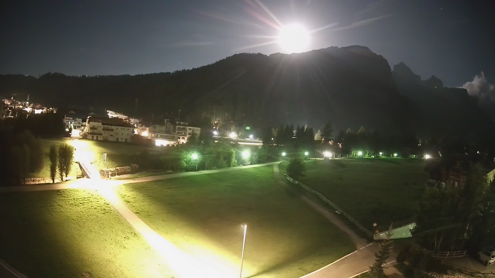 Corvara webcam | Spektakuläre Ausblicke auf die Sellagruppe