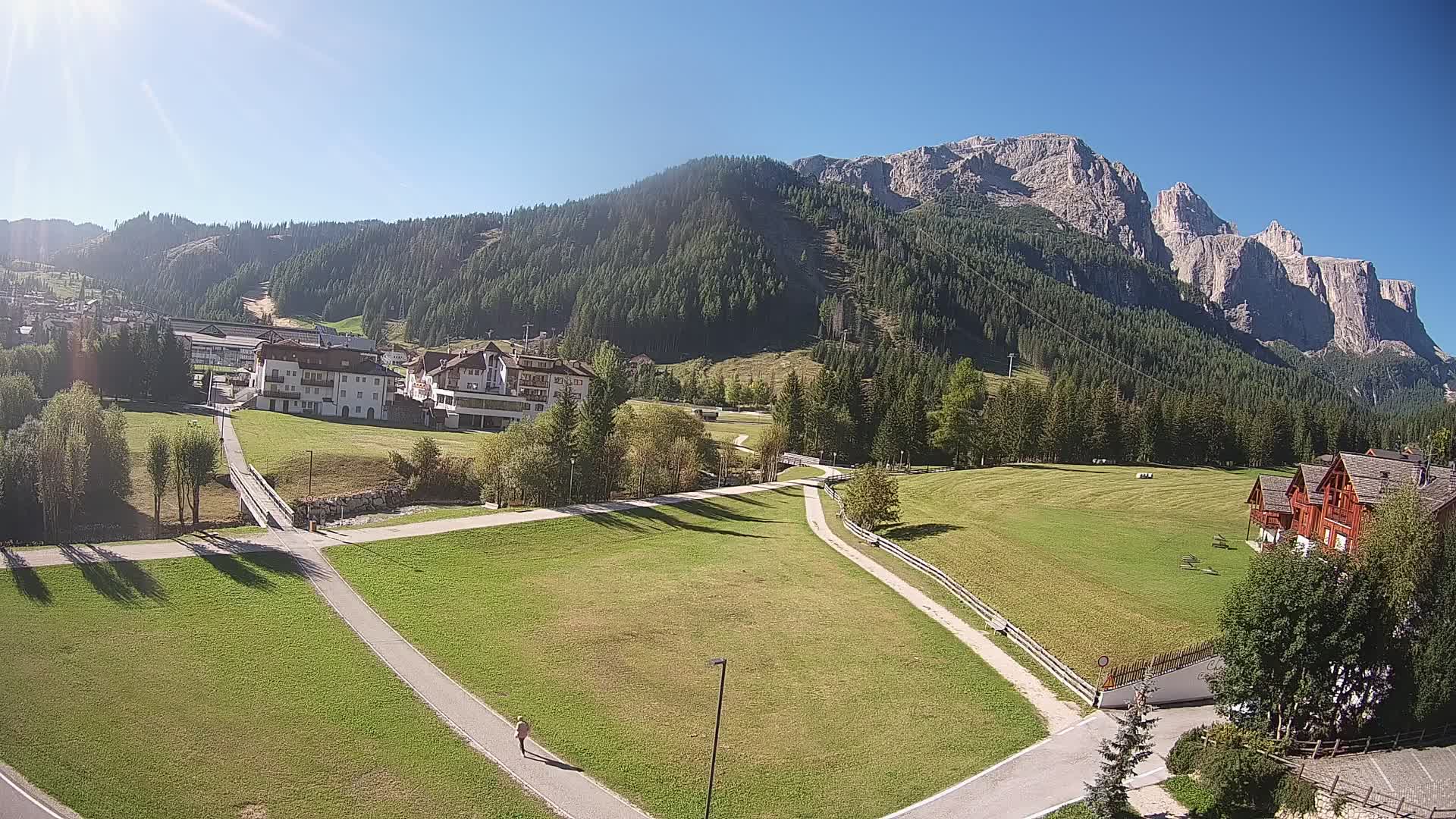 Live cam Corvara | Vues spectaculaires sur le groupe Sella