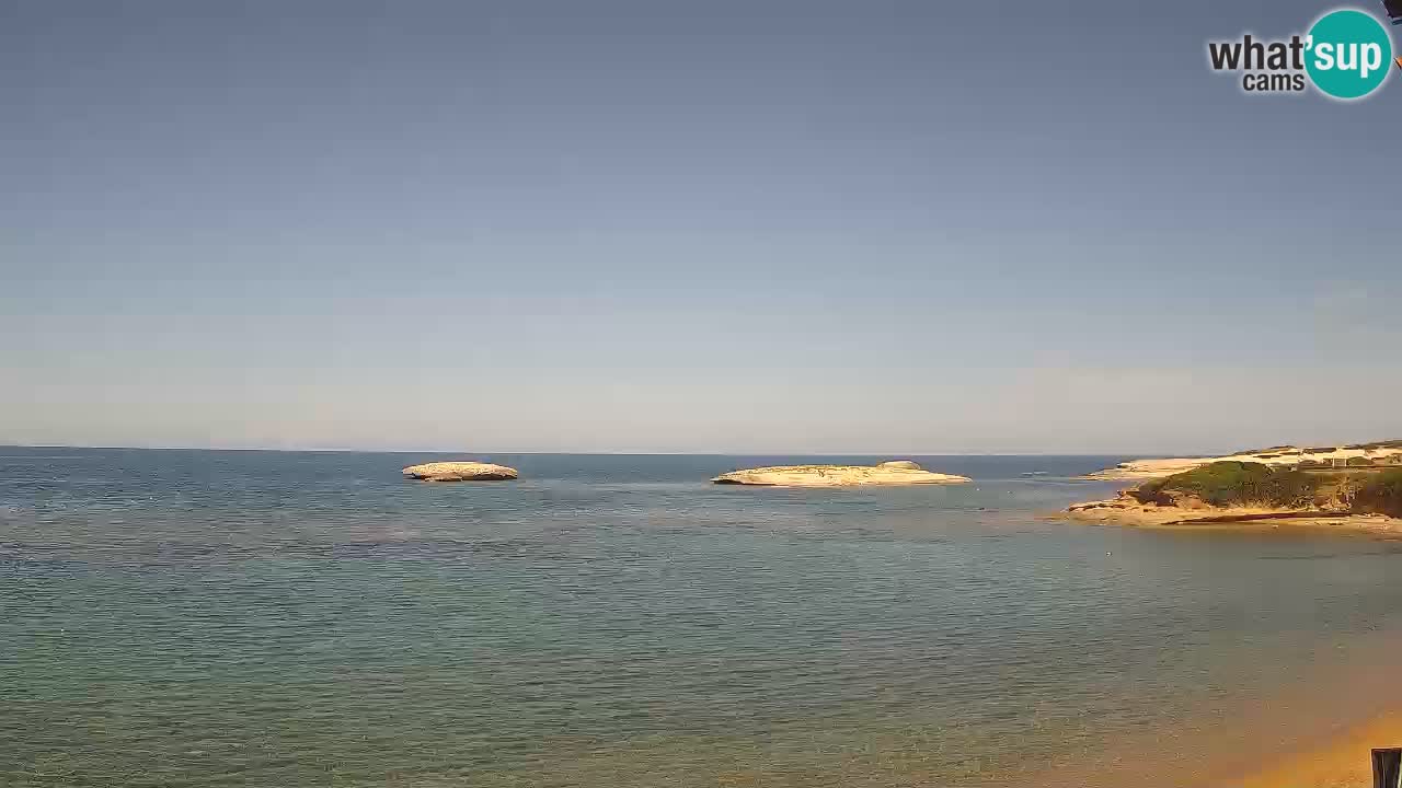 Sarchittu Webcam: Live Views of Stunning Beaches in Sardinia, Italy