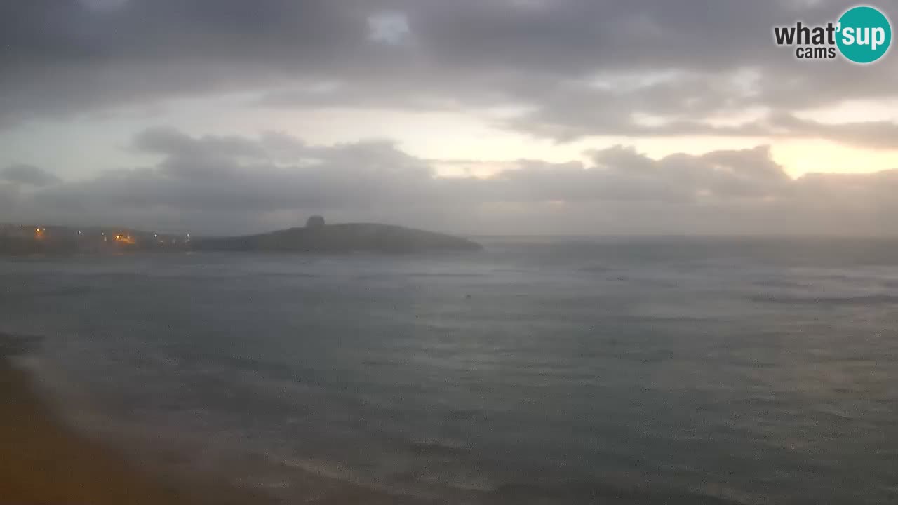 Sarchittu spletna kamera: Neposredni pogledi na osupljive plaže na Sardiniji, Italija