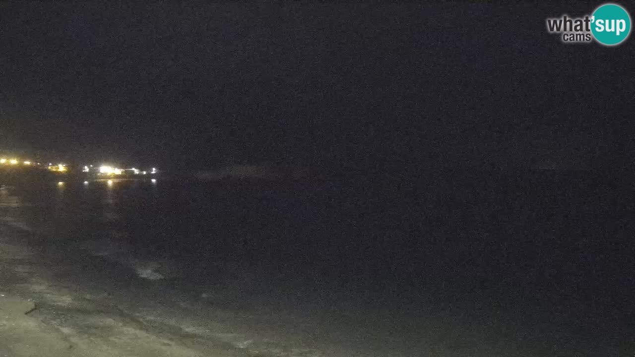 Sarchittu spletna kamera: Neposredni pogledi na osupljive plaže na Sardiniji, Italija