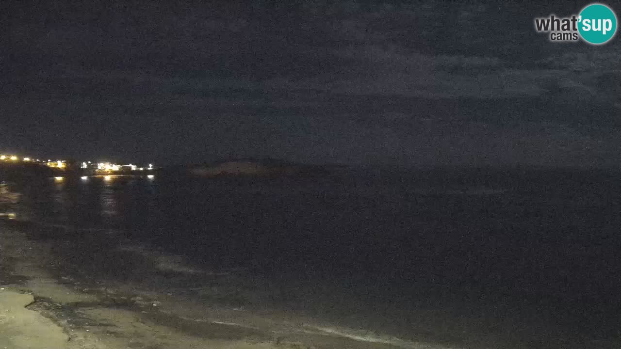 Sarchittu spletna kamera: Neposredni pogledi na osupljive plaže na Sardiniji, Italija
