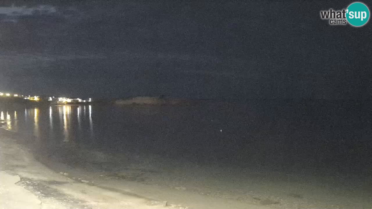 Sarchittu spletna kamera: Neposredni pogledi na osupljive plaže na Sardiniji, Italija