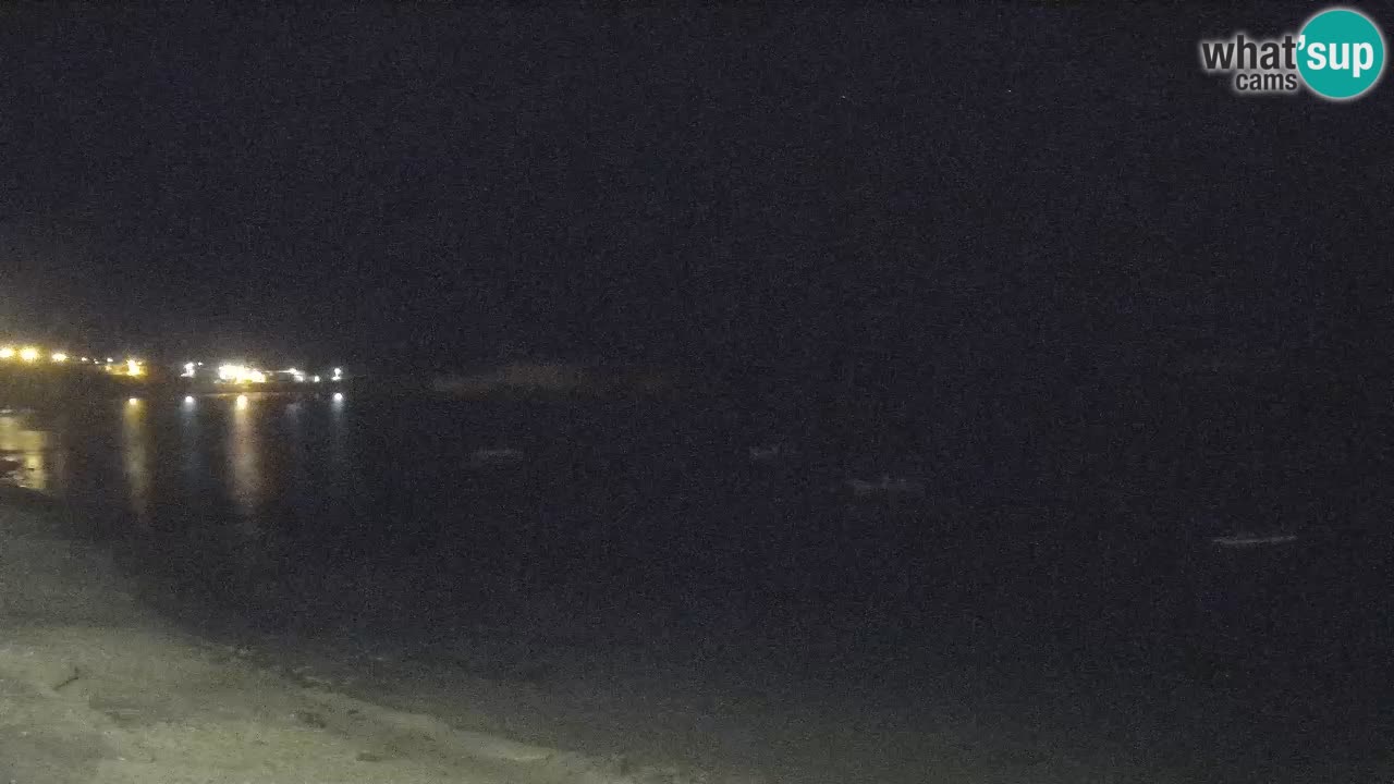 Sarchittu spletna kamera: Neposredni pogledi na osupljive plaže na Sardiniji, Italija