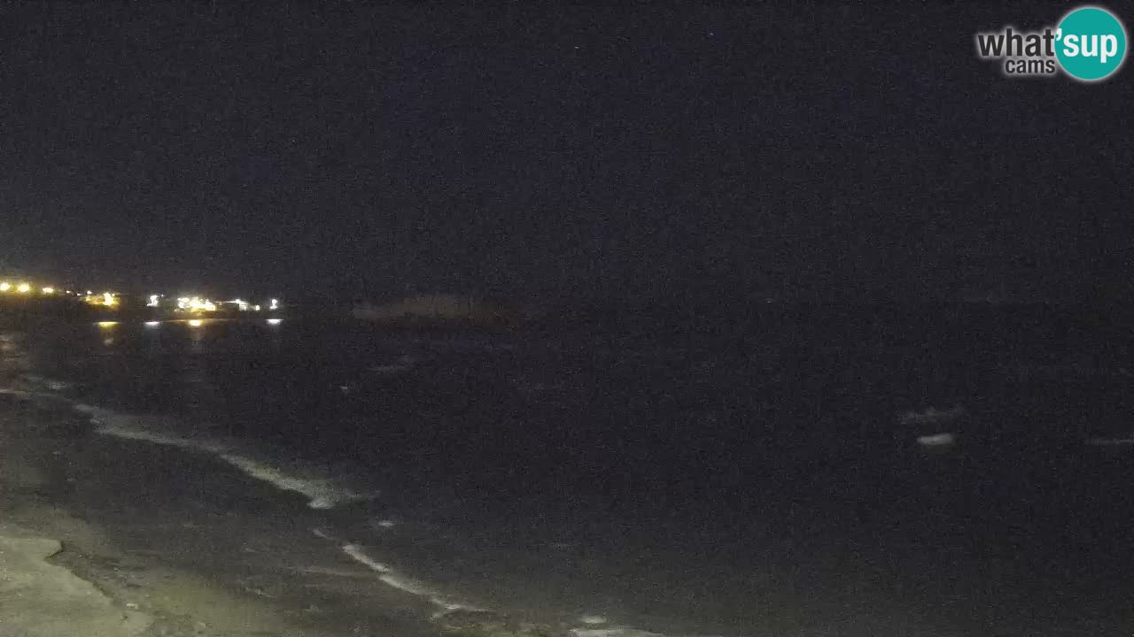 Sarchittu spletna kamera: Neposredni pogledi na osupljive plaže na Sardiniji, Italija
