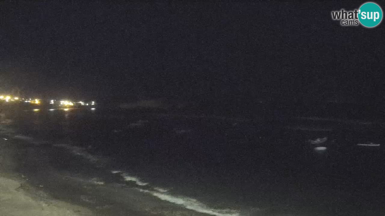 Sarchittu spletna kamera: Neposredni pogledi na osupljive plaže na Sardiniji, Italija