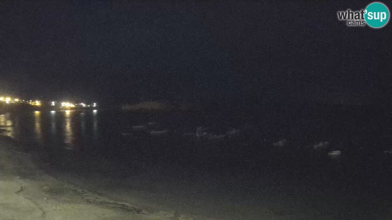 Sarchittu spletna kamera: Neposredni pogledi na osupljive plaže na Sardiniji, Italija