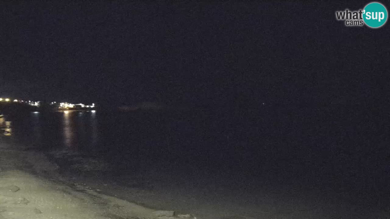 Sarchittu spletna kamera: Neposredni pogledi na osupljive plaže na Sardiniji, Italija