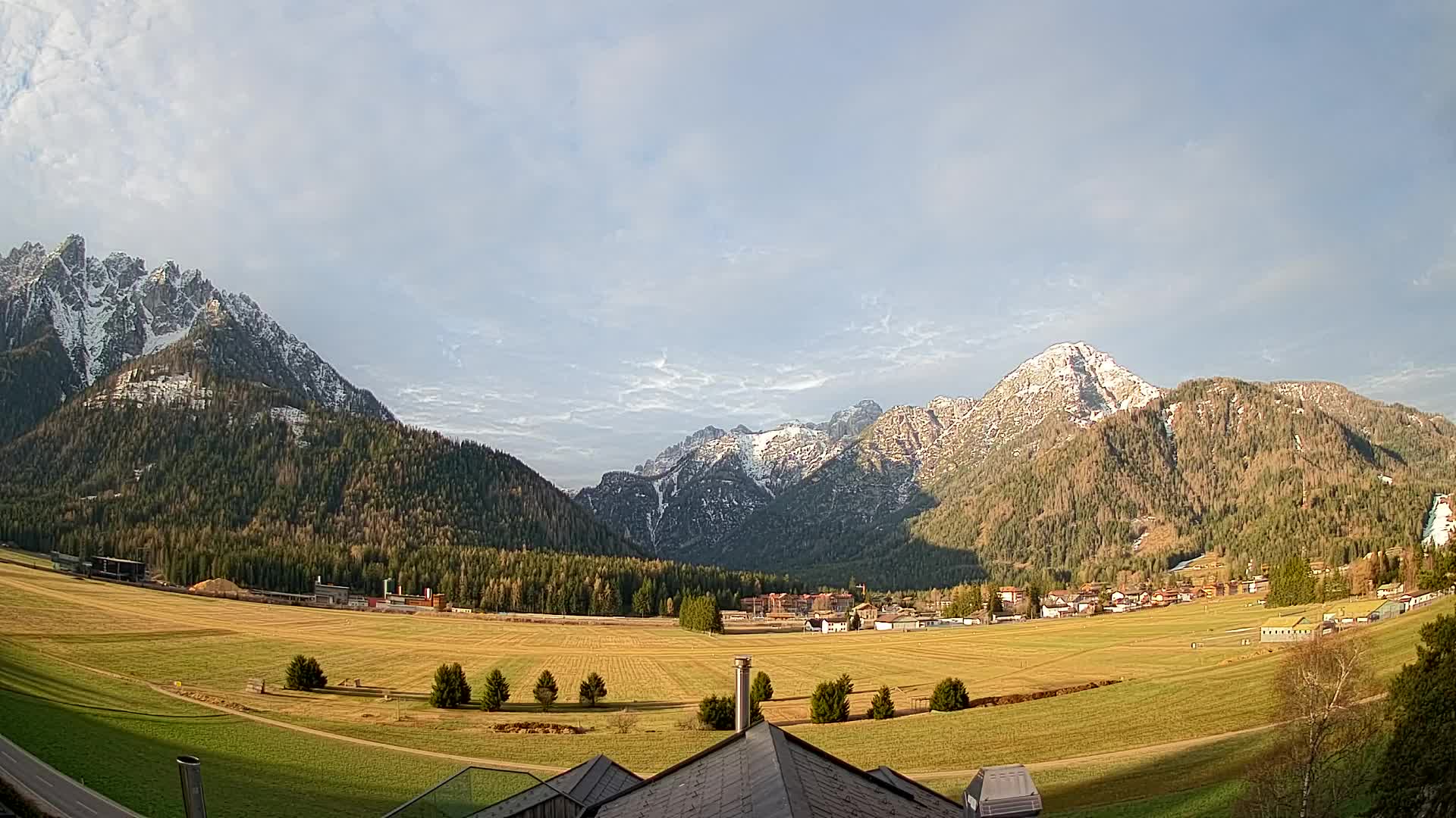 Webcam Toblach Dolomites – View from Hotel Rosengarten