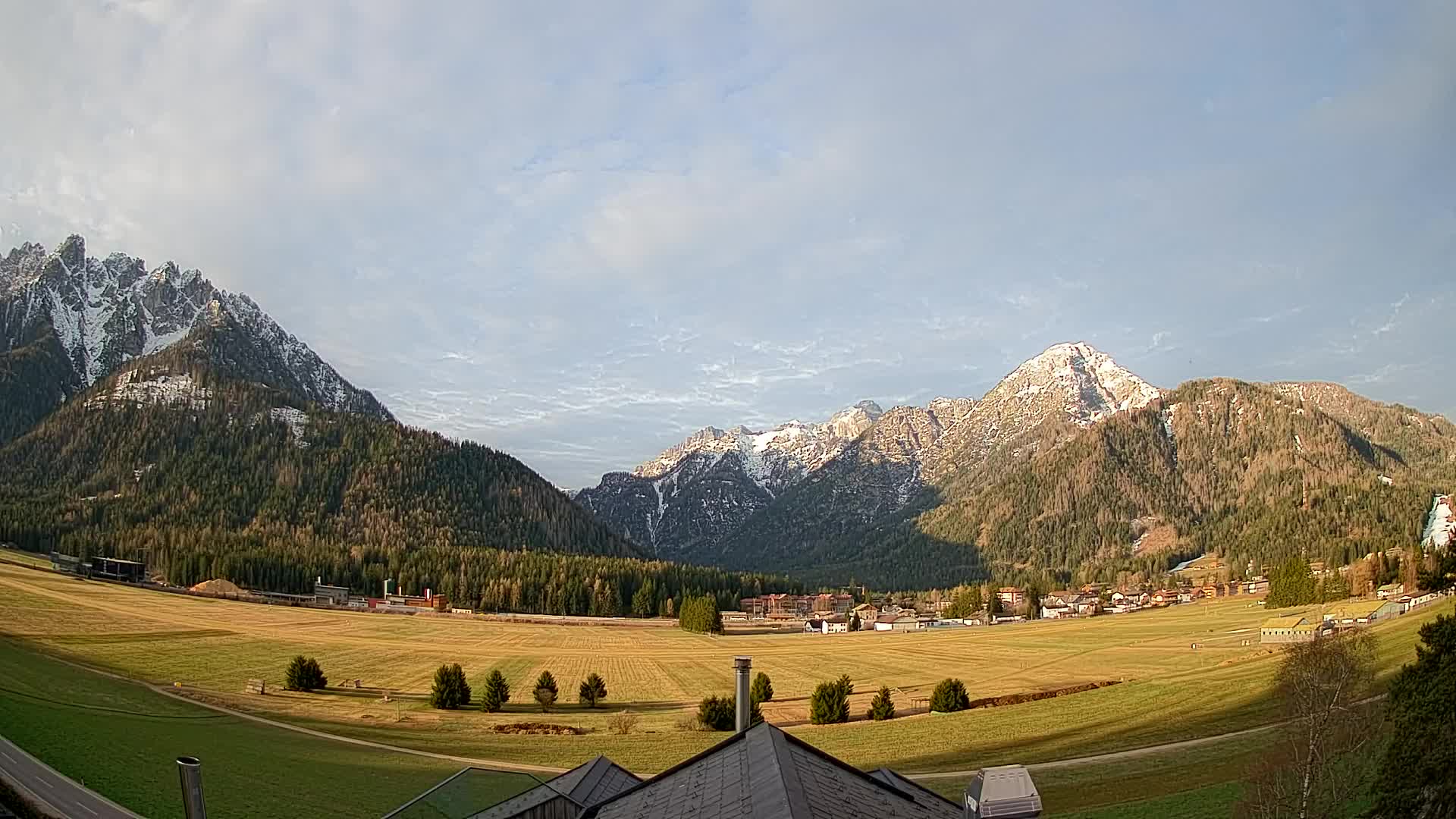 Webcam Toblach Dolomites – View from Hotel Rosengarten