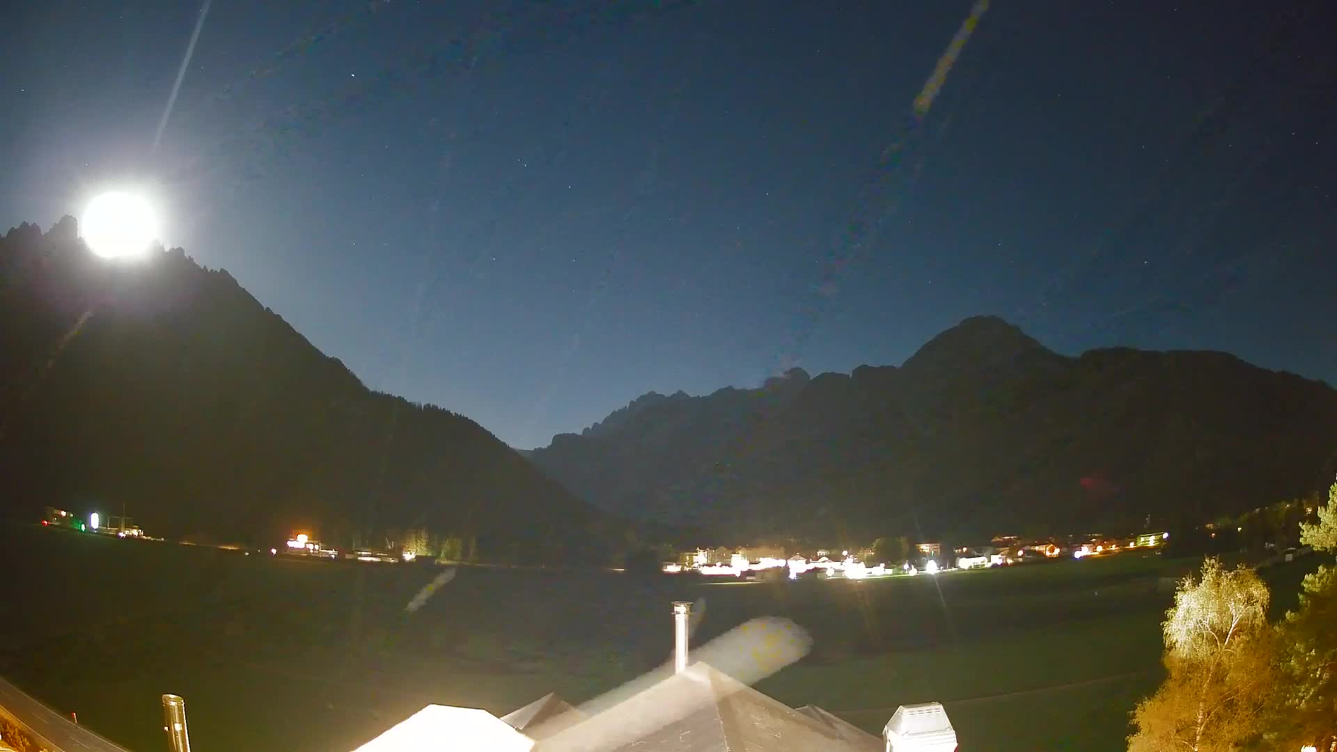 Webcam Toblach Dolomites – View from Hotel Rosengarten