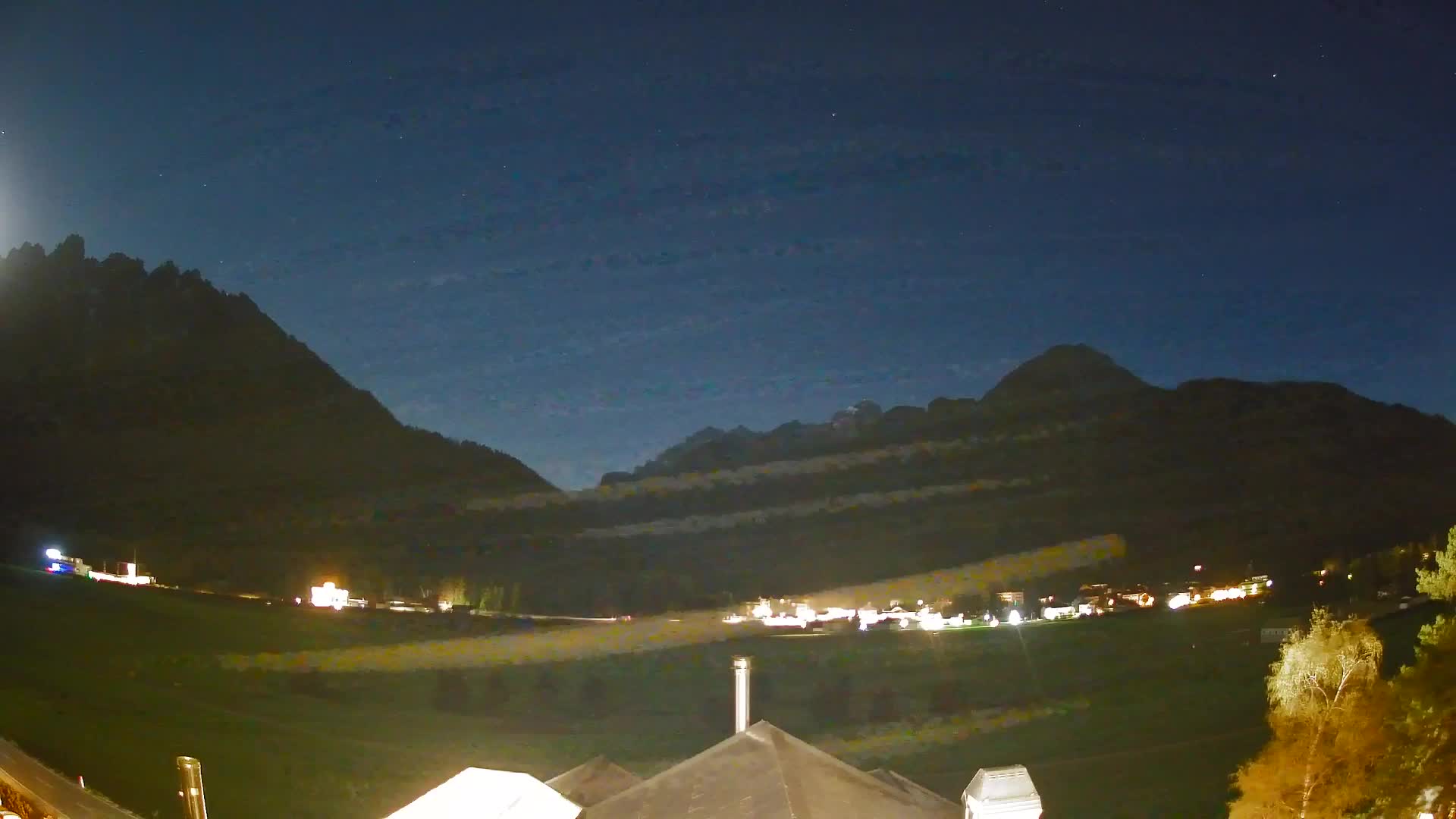 Webcam Toblach Dolomites – View from Hotel Rosengarten
