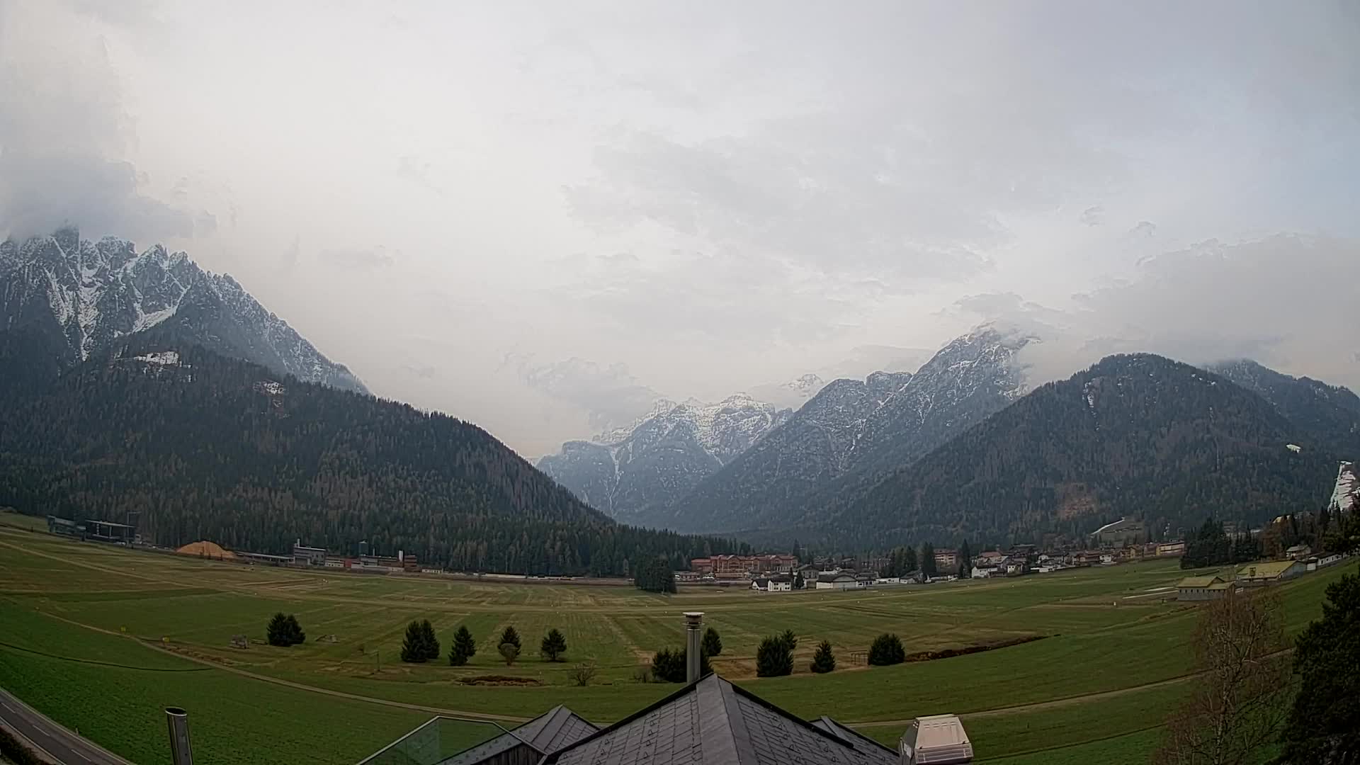 Webcam Dobbiaco Dolomiti – Vista dall’Hotel Rosengarten