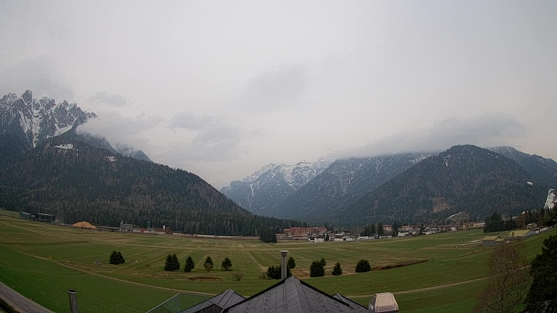 Webcam Dobbiaco Dolomiti – Vista dall’Hotel Rosengarten