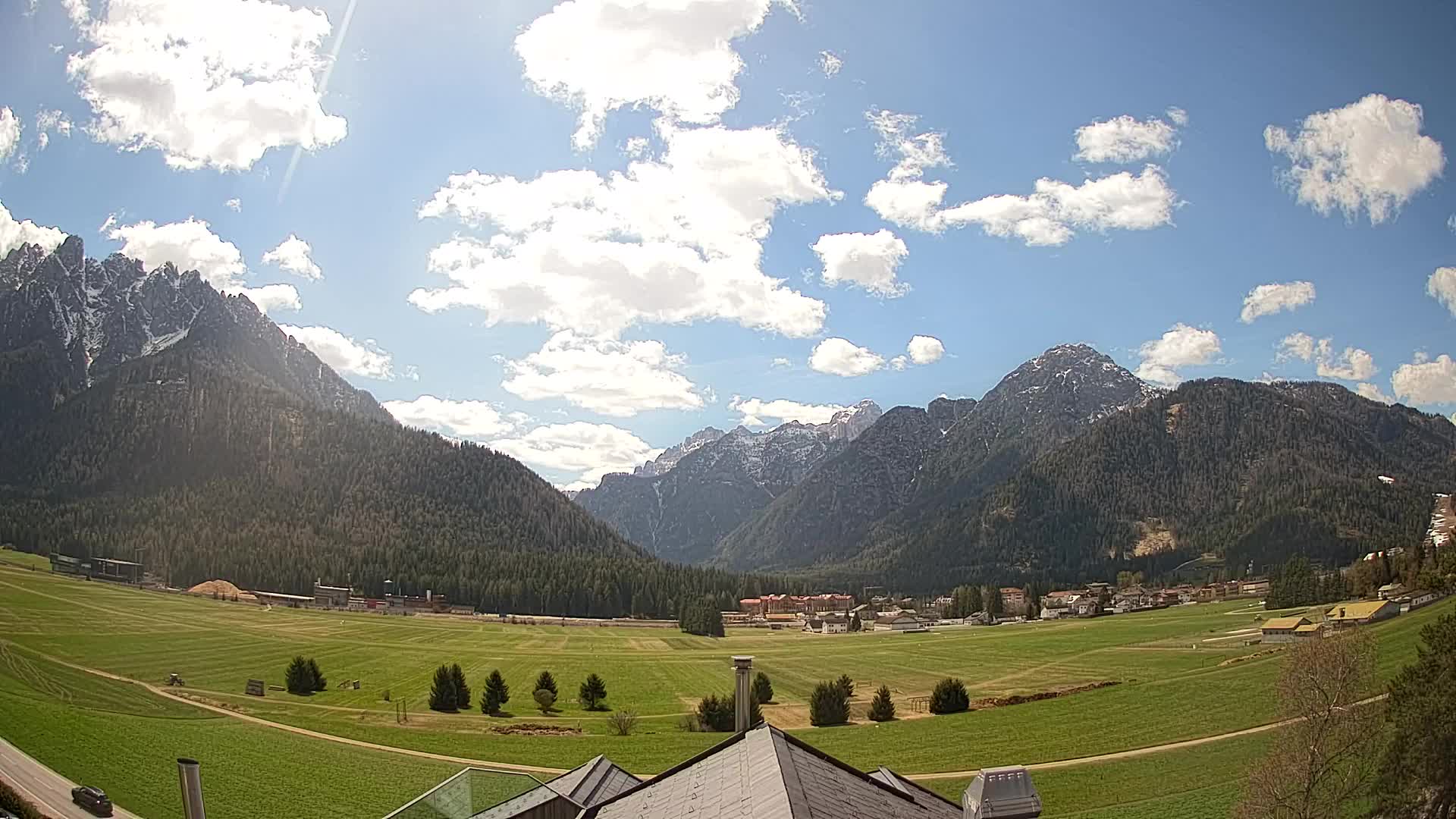 Webcam Dobbiaco Dolomiti – Vista dall’Hotel Rosengarten