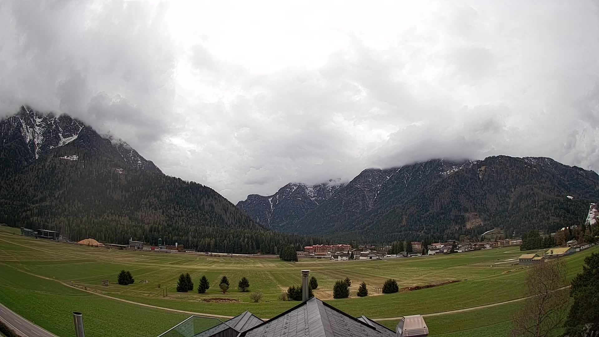 Webcam Toblach Dolomitas – Vista desde el Hotel Rosengarten