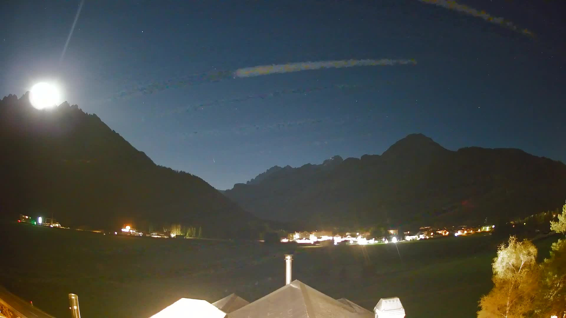 Webcam Toblach Dolomites – View from Hotel Rosengarten