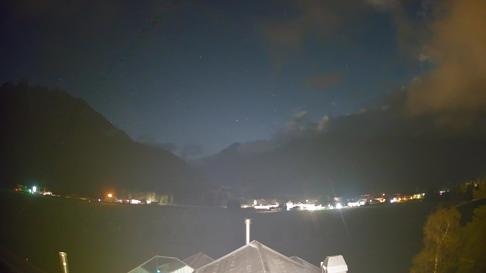 Spletna kamera Toblach Dolomiti – Pogled iz hotela Rosengarten