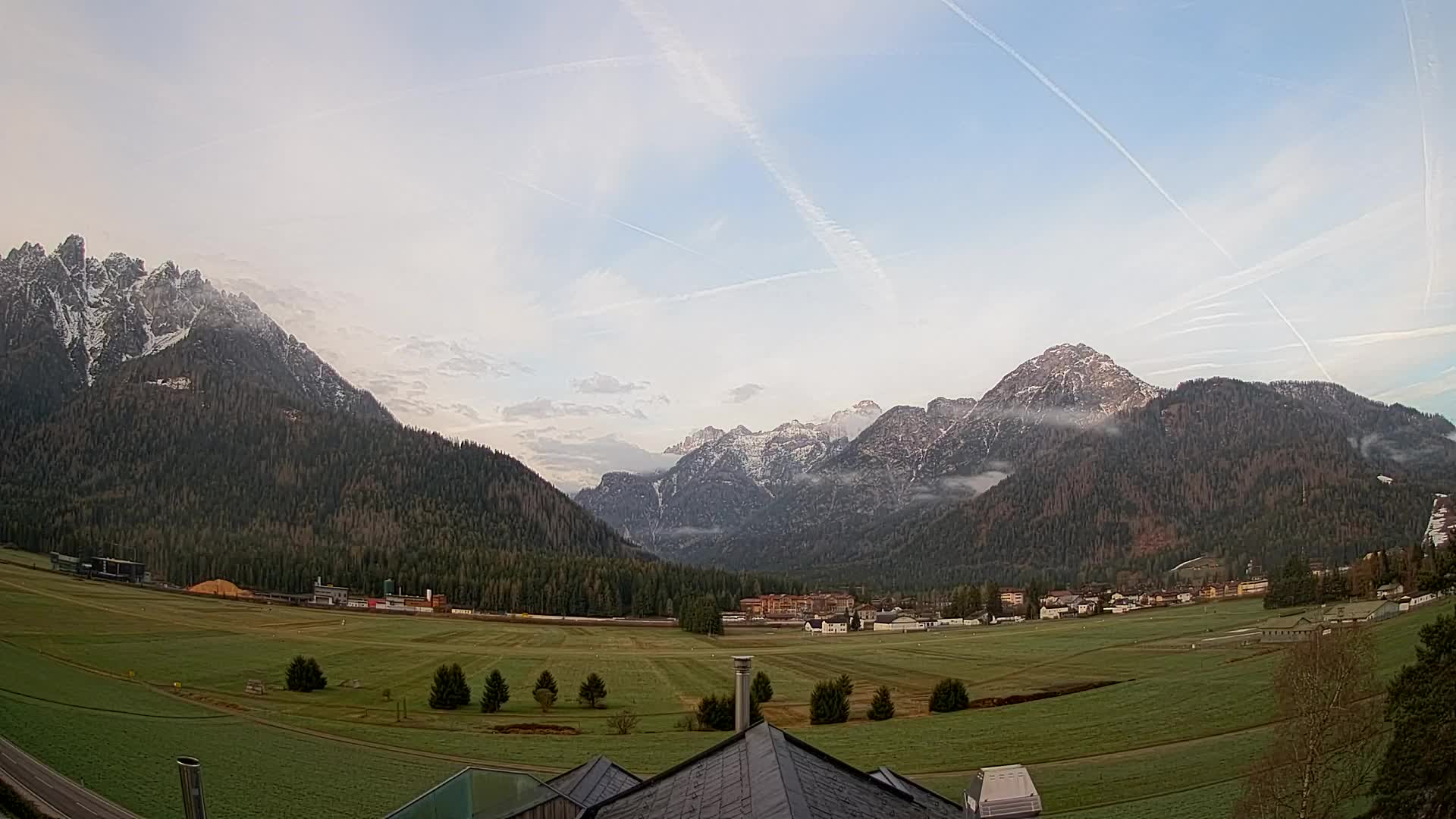 Webcam Toblach Dolomites – View from Hotel Rosengarten
