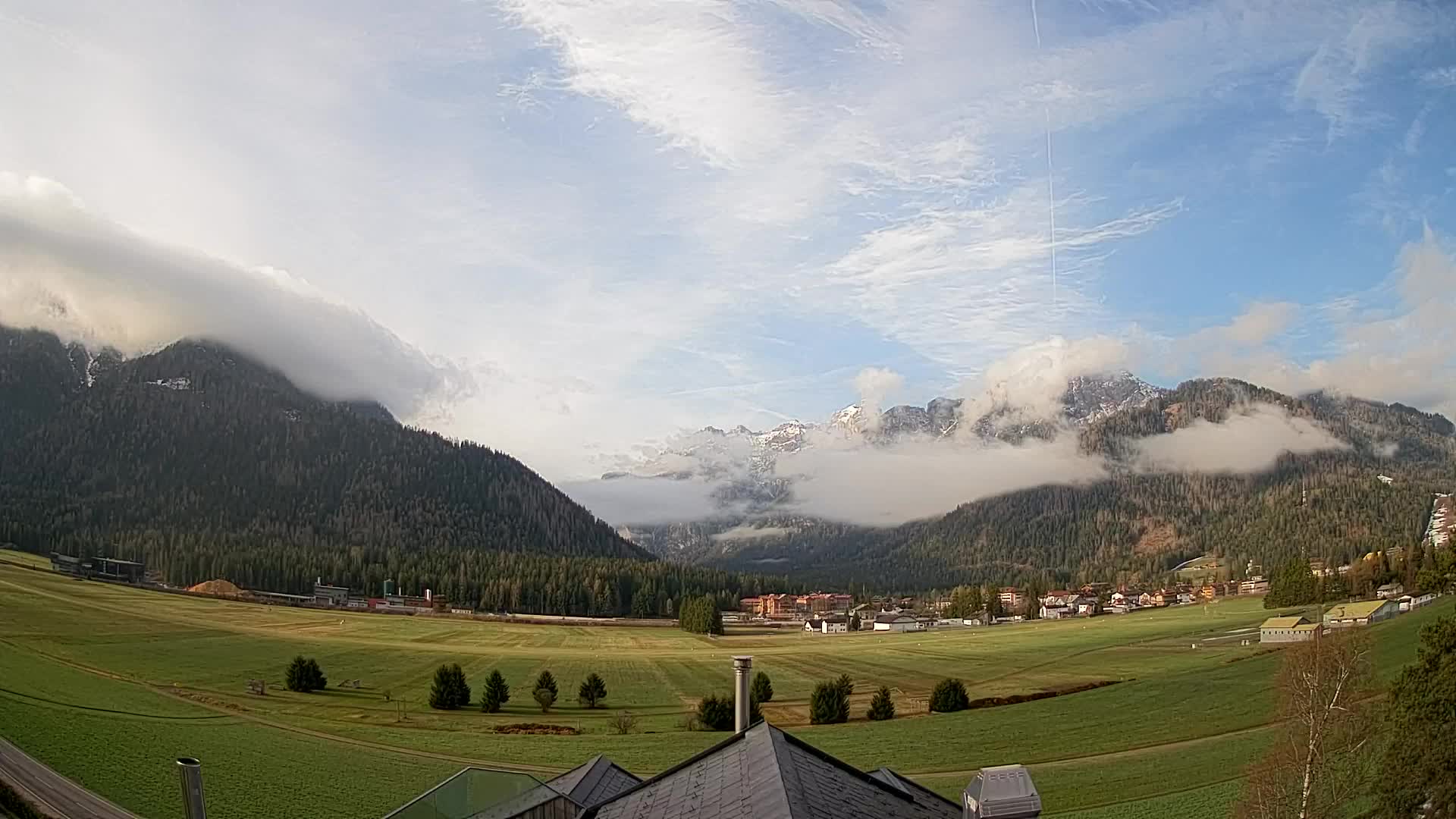Webcam Toblach Dolomites – View from Hotel Rosengarten