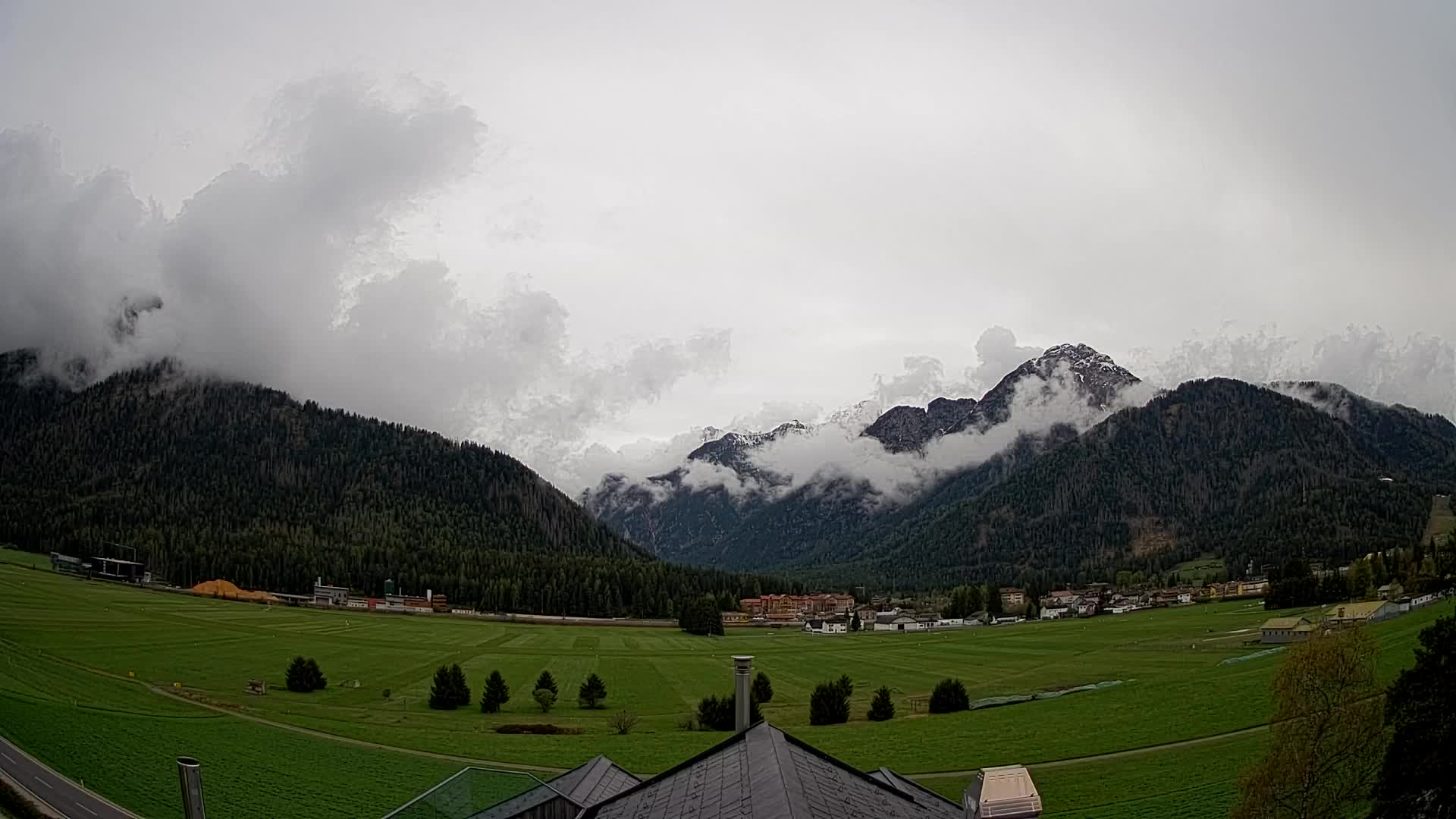 Webcam Dobbiaco Dolomiti – Vista dall’Hotel Rosengarten