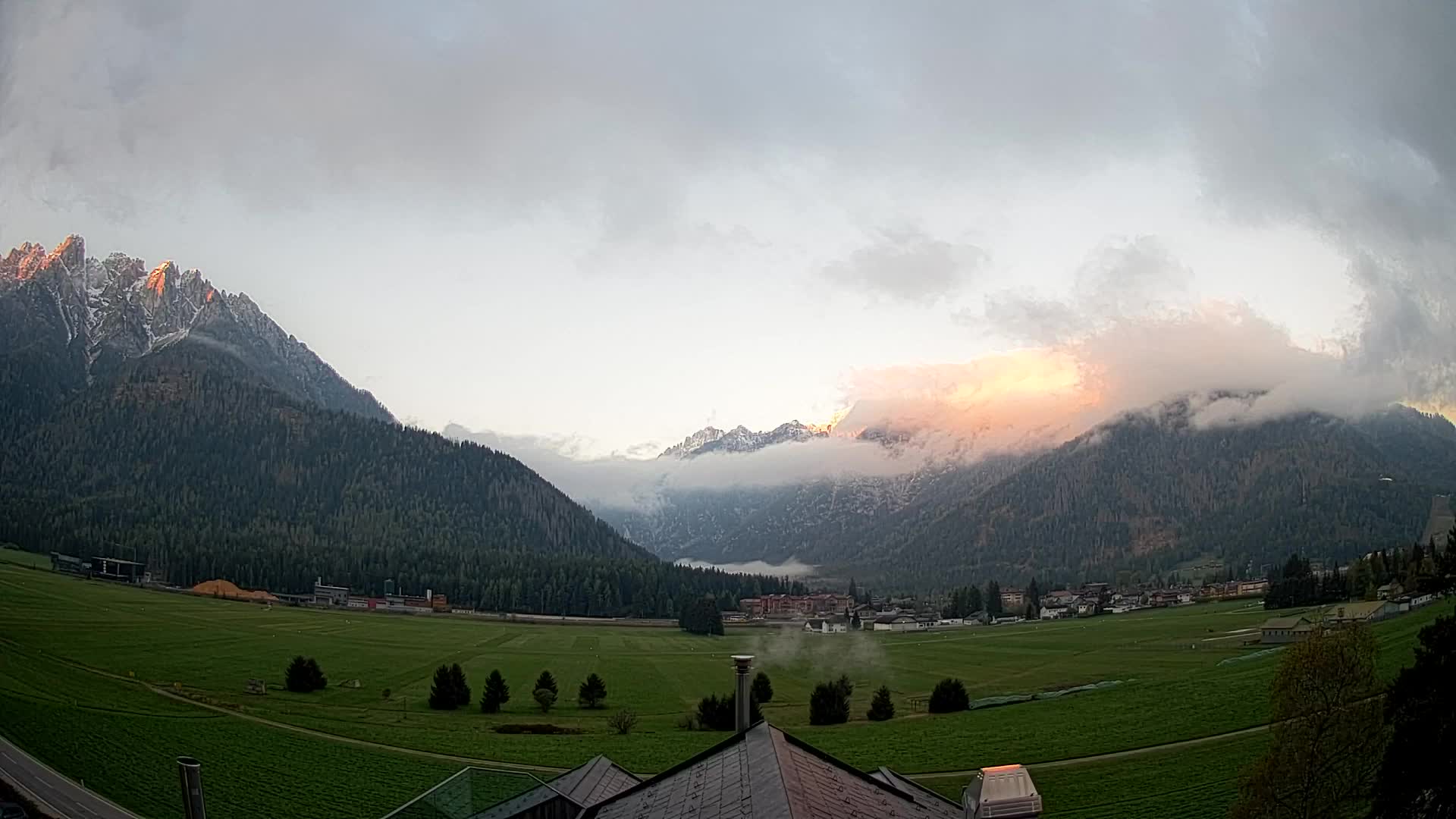 Webcam Toblach Dolomitas – Vista desde el Hotel Rosengarten